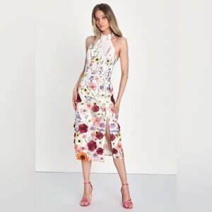 Lulu’s Unique Impression Ivory 3D Floral Embroidered Halter Midi Dress sz M NWT
